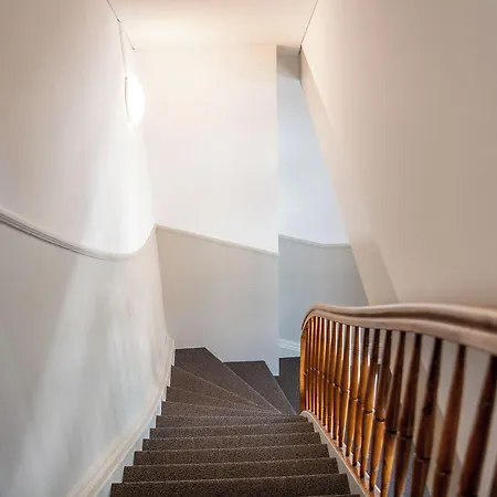 Hotel Garni Roessli - Velofreundlich - Free Parking