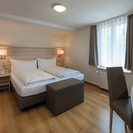 Garni Roessli - Velofreundlich - Free Parking 3*