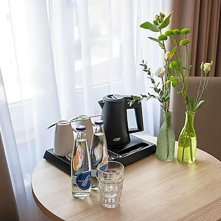 Garni Roessli - Velofreundlich - Free Parking מלון 3*