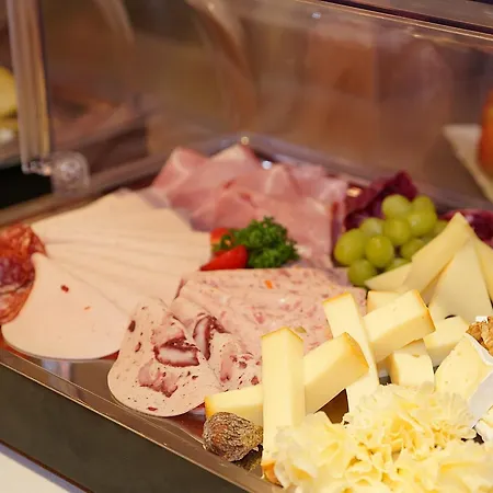 Garni Roessli Hotel 3*