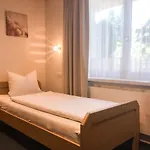 Hotel Garni Roessli
